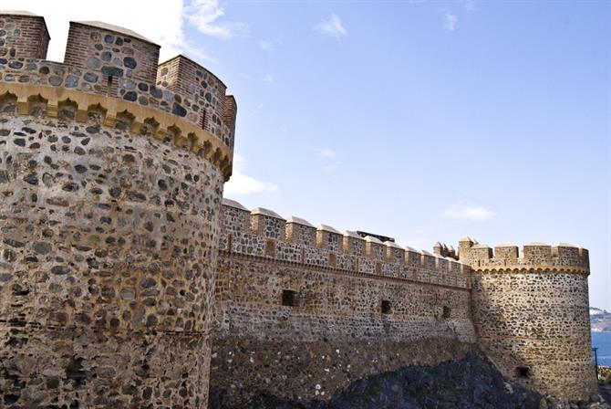 Die Burg San Miguel in Almuñécar, Costa Tropical 