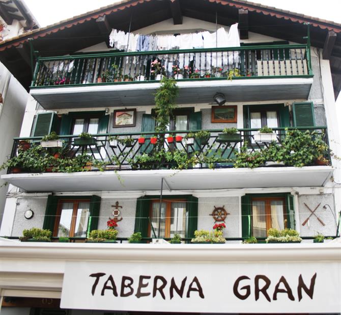 Taberna Gran Sol, Fontarrabie - Pays Basque (Espagne)
