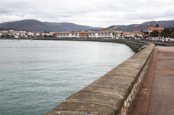 Rivière Bidassoa, Fontarrabie - Pays Basque (Espagne)