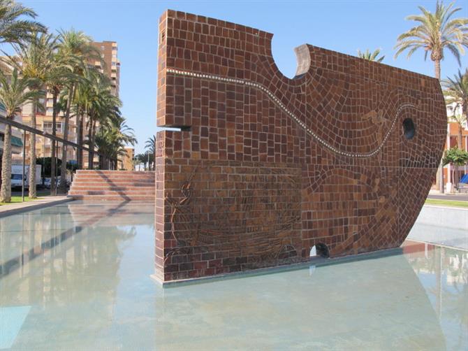 The Fisherman's Monument by Arcadi Blasco, El Campello, Alicante