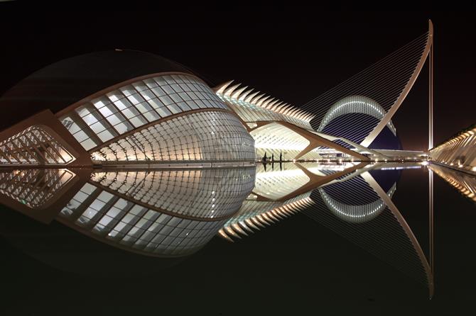 Night view of the City of Arts and Sciences in Valencia, Valencian Community (Spain)