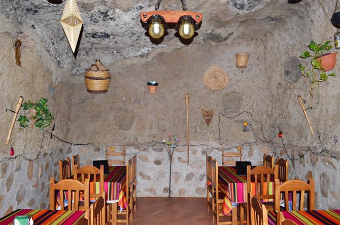 La Cueva Restaurant - ein Höhlenrestaurant in Anaga, Teneriffa