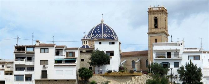Iglesia Nuestra Señora del Consuelo dans la vieille ville d'Altea, Alicante - Costa Blanca (Espagne)
