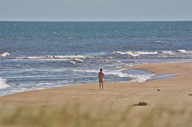 Praia nudista