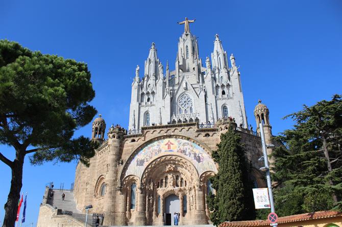 Expiatory Temple of the Sacred Heart of Jesus