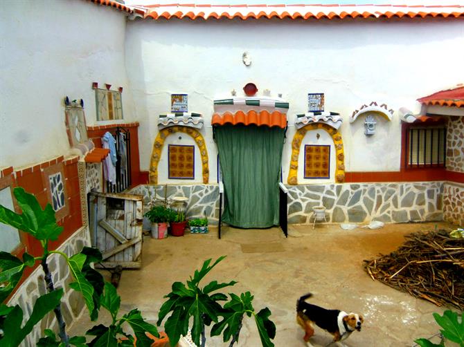 Bäuerliche Wohnhöhle in Guadix