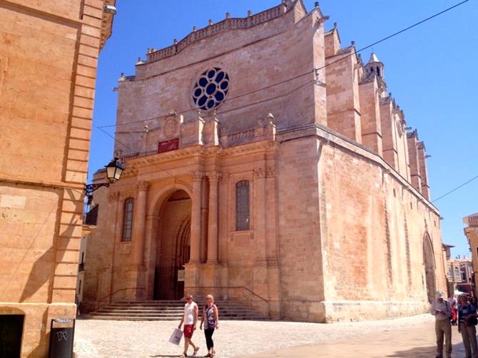 Cattedrale di Ciutadella