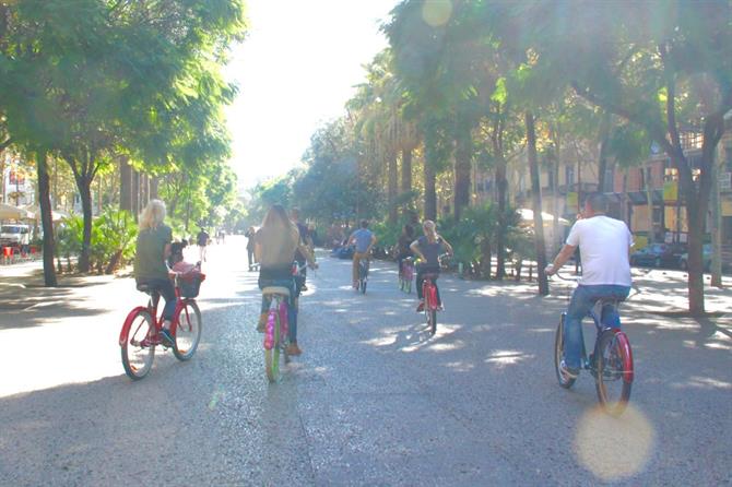 Biciclette nel quartiere Raval