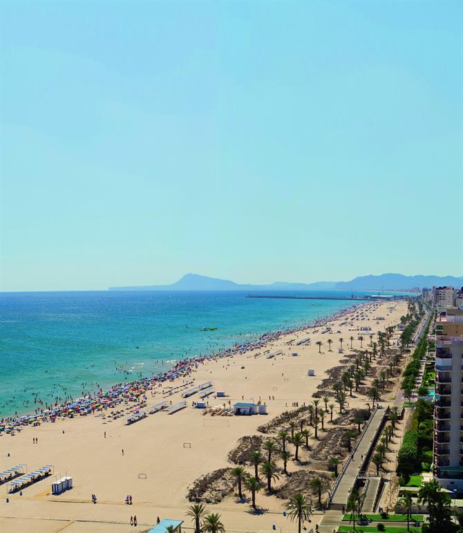 Playa Norte et sa promenade de front de mer, Gandie - Communauté valencienne (Espagne)