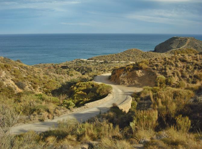 Küstenwanderweg PR-A96 von Sombrerico nach Sopalmo