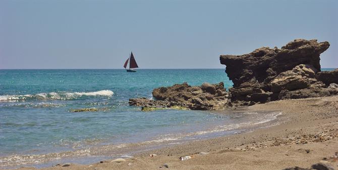 Segeln vor der Küste von Mojacar, Costa de Almeria
