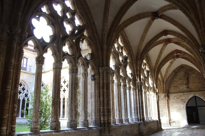 Claustro de la Catedral de Oviedo