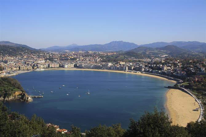 View over the Concha bay with the Concha beach, in the lower right corner you can see the Ondarreta beach