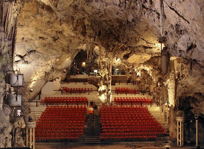Gibraltar - cave auditorium