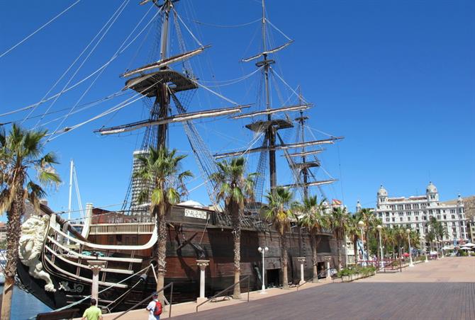 Santísima Trinidad sailing ship in Alicante