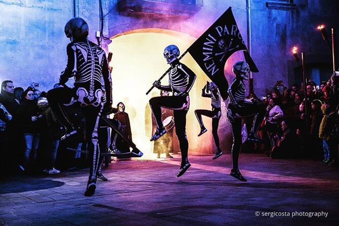 La Danse de la Mort à Verges, Gérone (Espagne)
