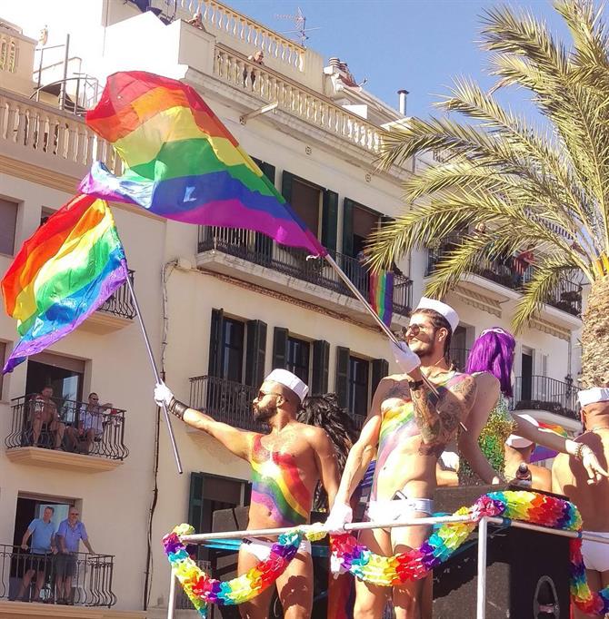 Marcha gay em Sitges