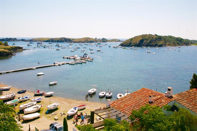 Playa de Portlligat à Cadaqués, Costa Brava - Catalogne (Espagne)