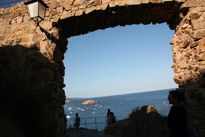 Panoramablick von Tossa de Mar aus