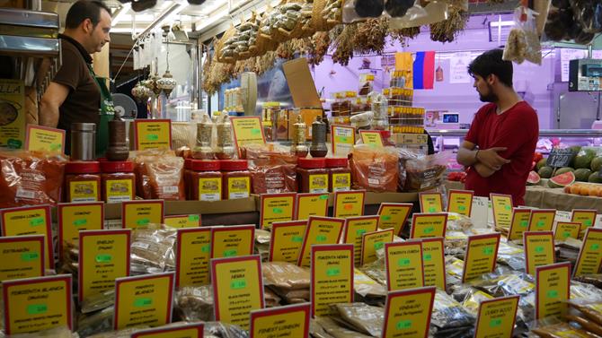 Kryddstånd - Valencias centrala marknad