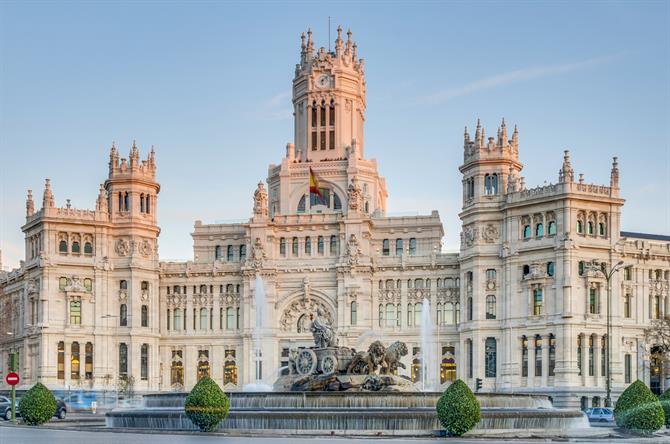 Madrid - Plaza Cibeles - Palacio Cibeles stadhuis