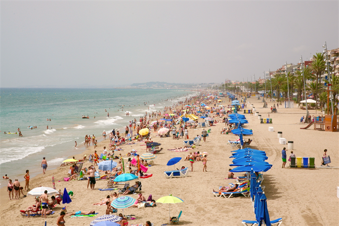 Playa Calafell in Tarragona, Costa Dorada
