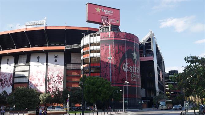 O estádio Mestalla em Valência, casa da equipa Valencia FC