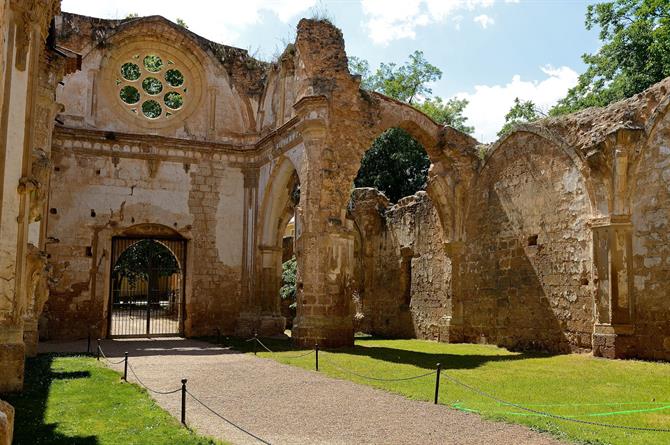 Monasterio de Piedra, Nuévalos