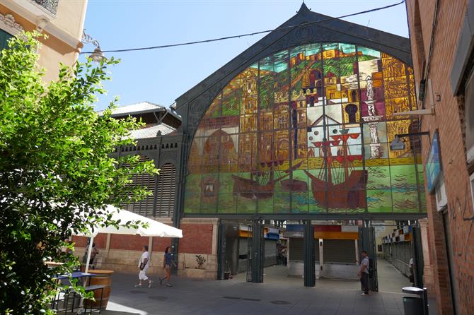 Die Markthalle "Atarazanas" in Málaga