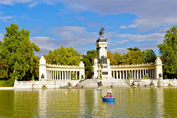 Madrid - Parque del Buen Retiro (Espagne)