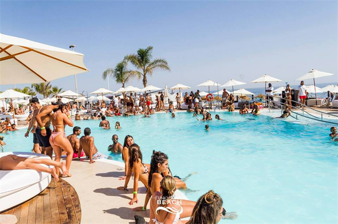 De bedste strandklubber i Marbella - Funky Buddha beach club
