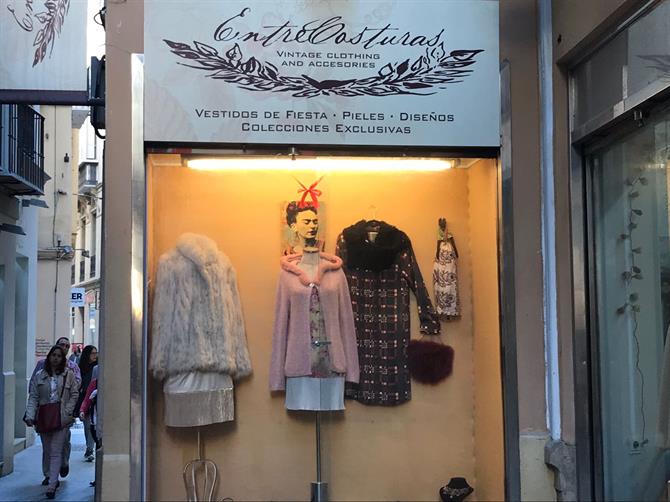 Entrecosturas Vintage Clothing, Málaga