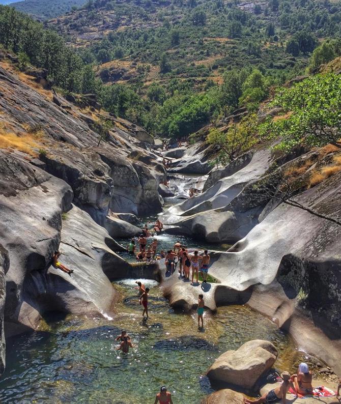 Natural pools of Valle del Jerte, Los Pilones - 'Throat of Hell'