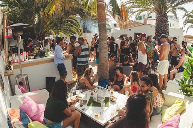 Party på Sunset Lounge, Fuerteventura