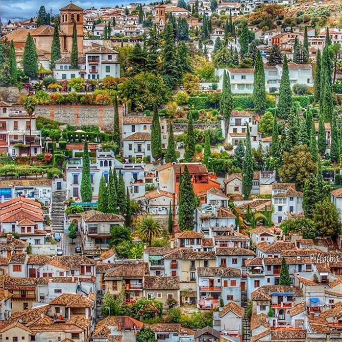 Upptäck Albaicin-kvarteren i Granada