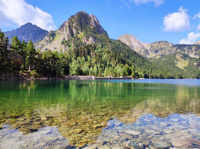Aigüestortes i Estany de Sant Maurici is perfect for an active holiday