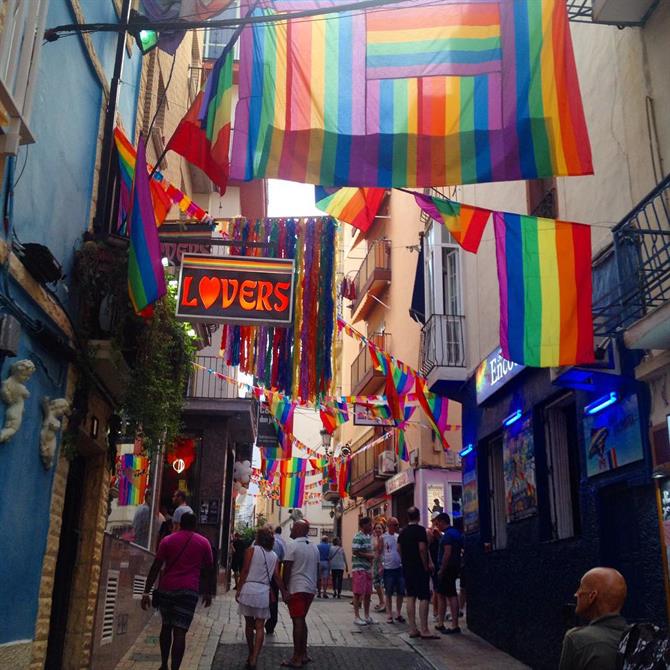 Homo-natteliv i Benidorm