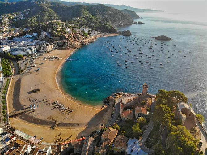 Tossa de Mar er et populært feriemål på Costa Brava