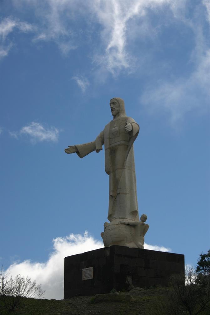 Gran Canaria - Artenara, estátua de Jesus