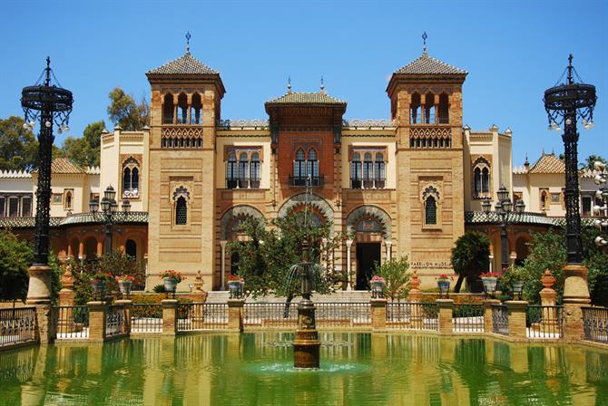 Park Maria Luisa, Mudejar Museum, Sevilla