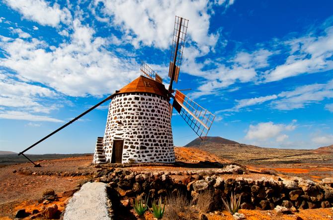 Fuerteventura - windmill