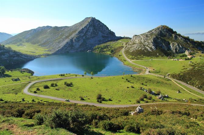 Lake Enol, Lagos de Covadonga, Asturias