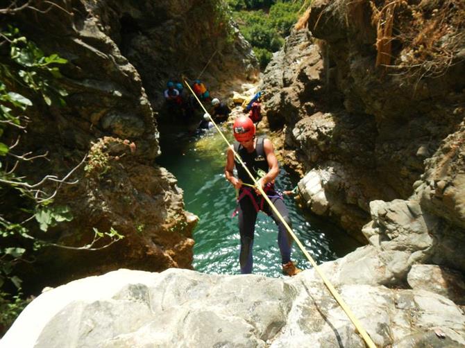 Rapelling i Andalusien, Canyoning 