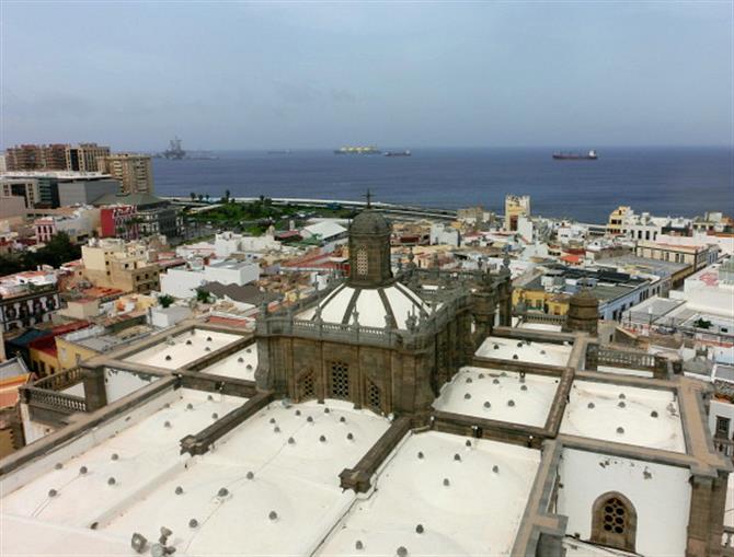 Utsikt over Atlanterhavet fra Catedral de Santa Ana