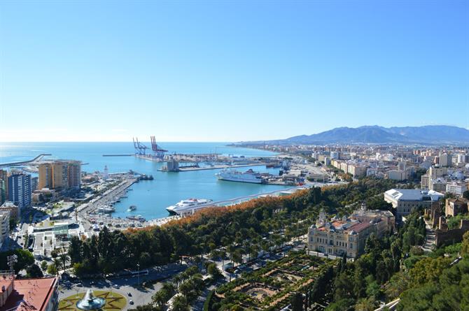 Vista del Porto di Malaga dal Gibralfaro