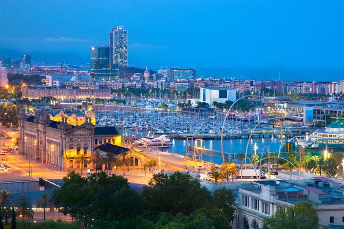 Blick auf Port Vell und Barceloneta, Barcelona