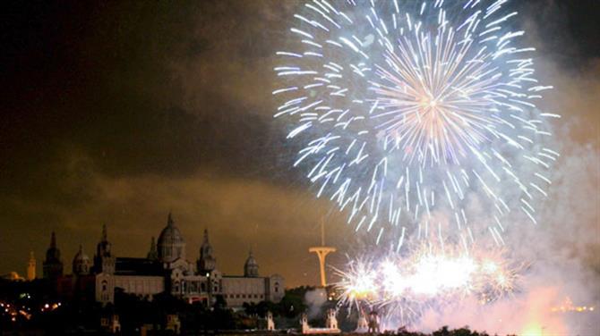 Feux d'artifice à Barcelone - Catalogne (Espagne)