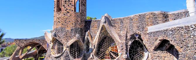 Église de Colonia Guell, Barcelone - Catalogne (Espagne)