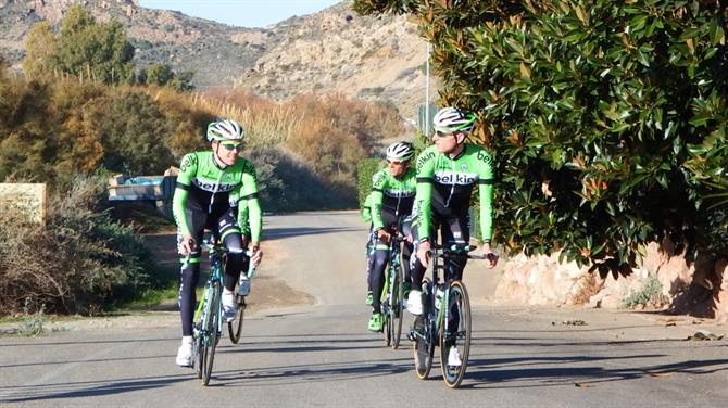 Team Belkin beim Training in Almeria