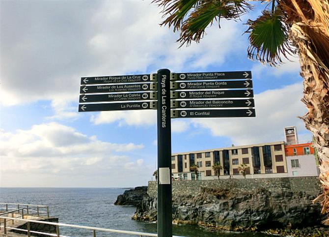 La Isleta signpost